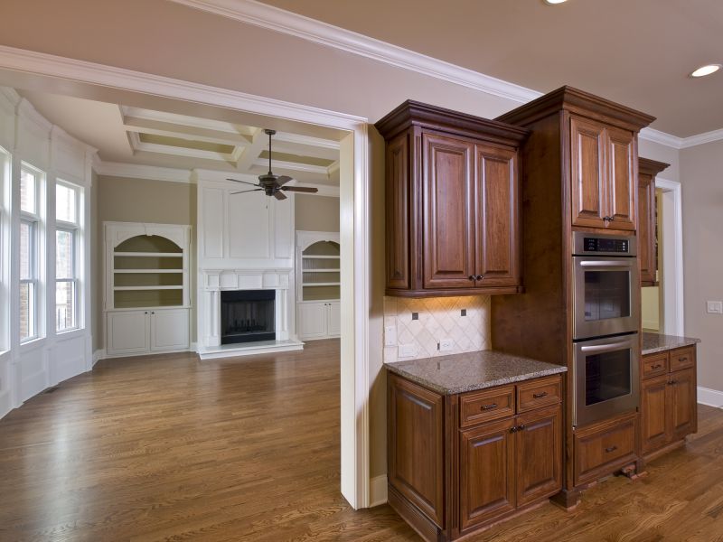 Oak Cabinet Remodeling in Cincinnati, OH
